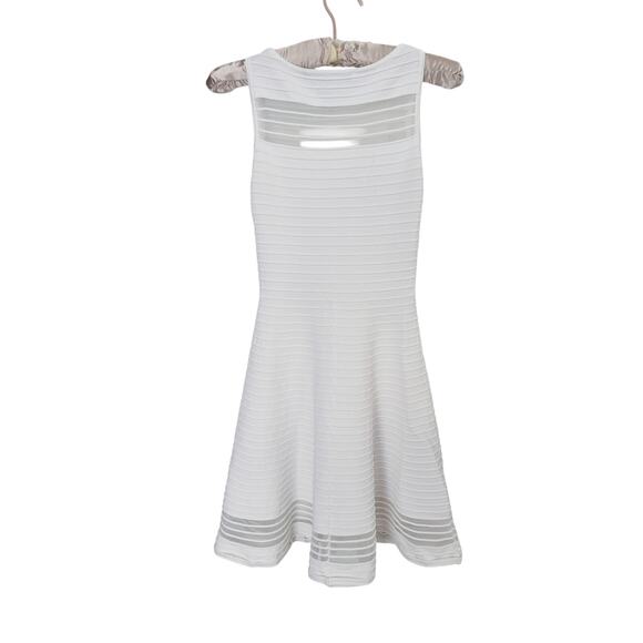 French Connection Illusion Fit & Flare Crepe Knit Mini Dress White 2 Classic - Picture 6 of 14